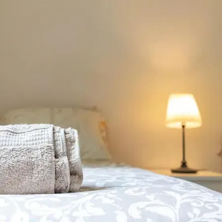 Ace Z12 Céntrico 3 Pax - Parking Gratis Bilbao