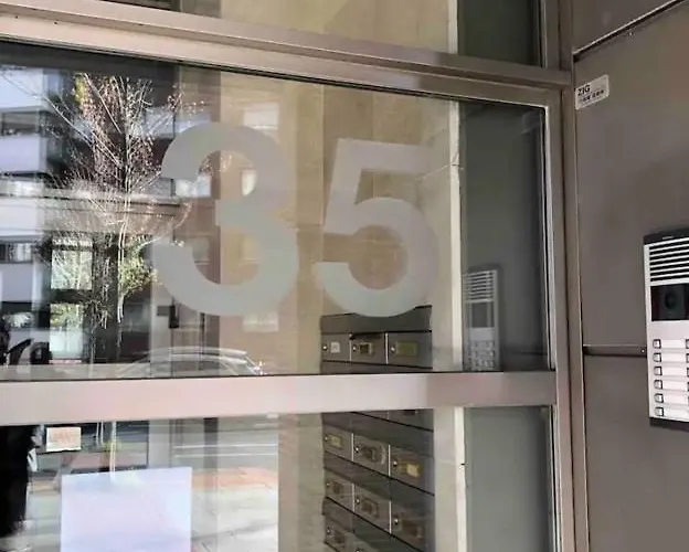 Ace Z12 Céntrico 3 Pax - Parking Gratis