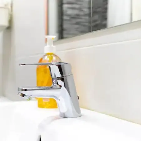 アパート Ace Z12 Centrico 3 Pax - Parking Gratis